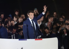 Francoski predsednik deležen NEPRIČAKOVANIH čestitk