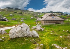 Vesela novica za vse ljubitelje pohodništva: planinske koče so že odprle svoja vrata