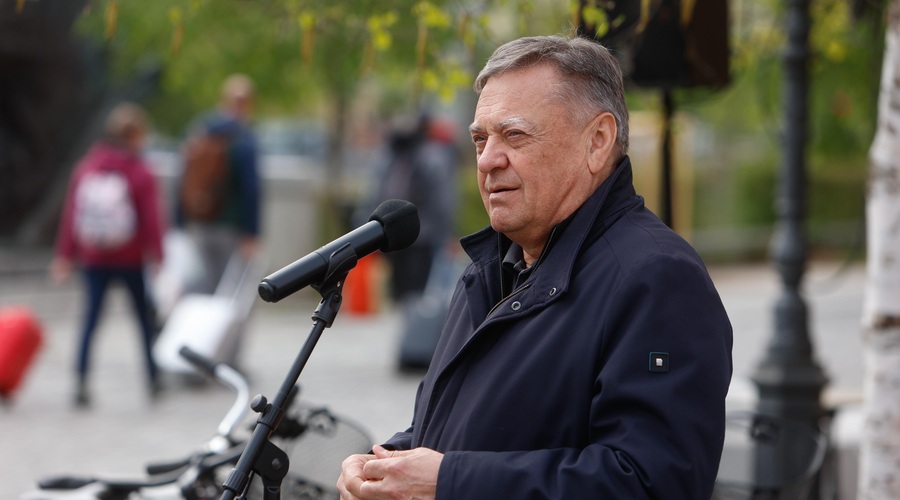 Janković na Rožniku: "Po dveh letih covida in po koncu Janševe vlade smo končno skupaj " (foto: Profimedia)