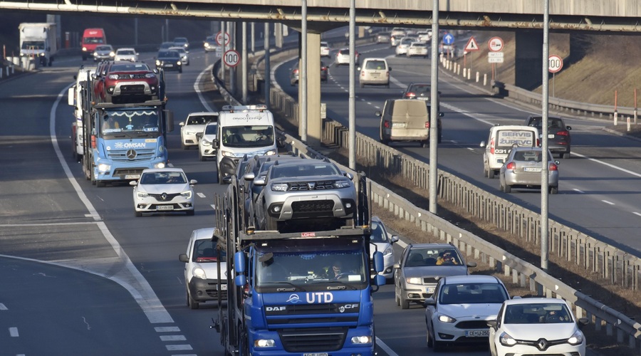 Se vozite v službo? Tu vas bodo čakali NOVI radarji (foto: Bobo)