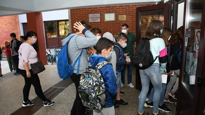 Na zagrebških šolah panika zaradi hepatitisa A (foto: Profimedia)