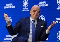 Sodobno suženjstvo: v Katarju med gradnjo stadionov umrlo več tisoč ljudi