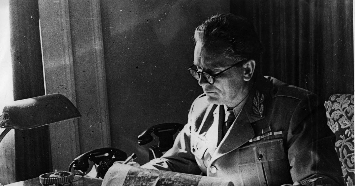 Imela je komaj 14 let, a Josip Broz Tito jo je vseeno vzel za ženo - Metropolitan.si