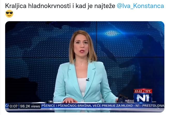 Sredi Dnevnika na srbski N1 je voditeljici zazvonil telefon. Takole se je znašla! (foto: N1/twitter)