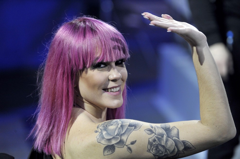 Nika Zorjan pred objektiv stopila zgoraj brez (foto: Bobo)