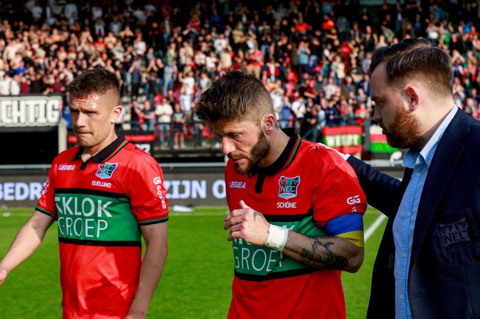 Na Nizozemskem nogometašem prepovedali tuširanje (foto: Profimedia)