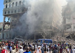 Močna eksplozija v hotelu, umrlo najmanj 8 ljudi