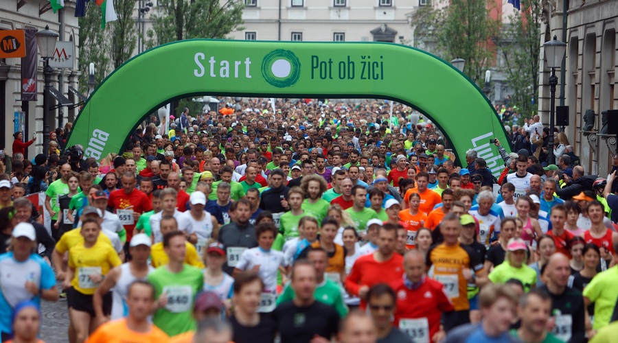 FOTO: Kdo so zmagovalci najbolj netekmovalnega teka v Sloveniji? (foto: Bobo)