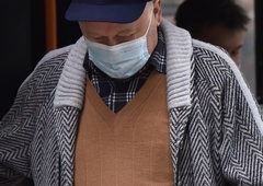 Odkrili možne vzroke za dolgi covid