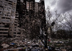 Rusi bombardirali šolo s civilisti, več smrtnih žrtev