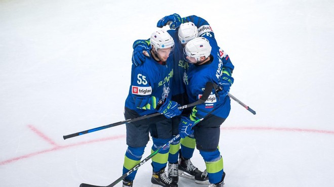 Nova zmaga Slovence pripeljala med hokejsko elito (foto: Facebook Hokejska zveza Slovenije)