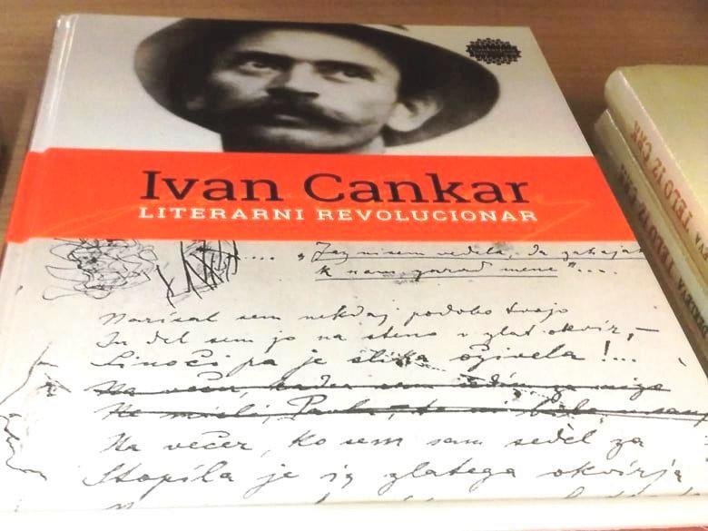 Cankar je bil prvi slovenski poklicni pisatelj, kar v njegovem času ni bil ravno cenjen poklic.