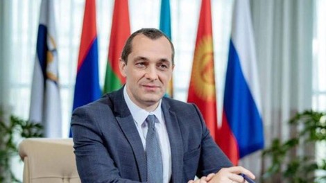 Še ena sumljiva smrt ruskega oligarha: samomor ali umor?