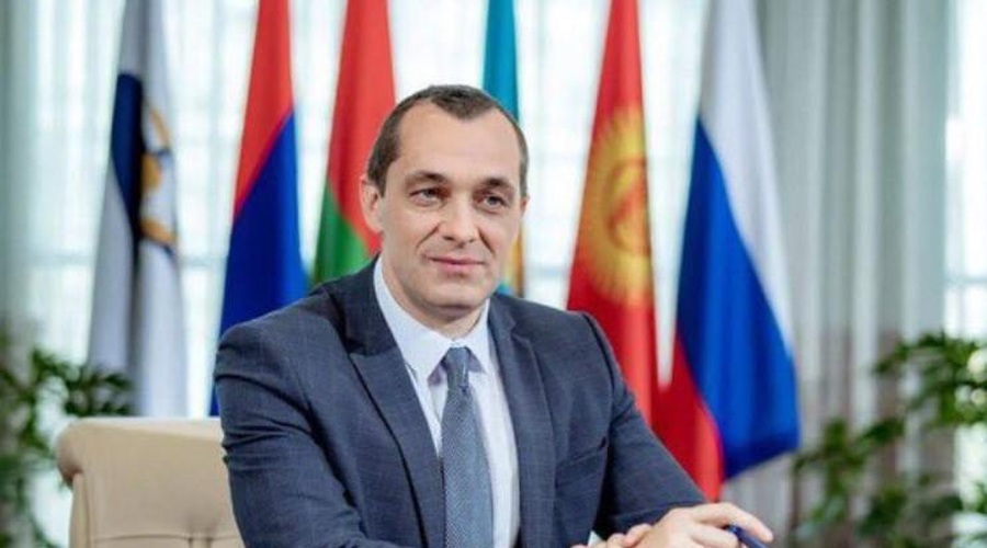 Še ena sumljiva smrt ruskega oligarha: samomor ali umor? (foto: Twitter/Visegrad 24)