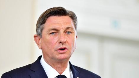 Borut Pahor se je odzval na smrt nekdanjega japonskega premierja