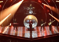 TO so prvi odzivi: "Miley Cyrus se je pojavila na Evroviziji med nastopom LPS"