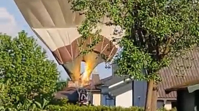 VIDEO: Med strmoglavljenjem balona iz košare skočil potnik (foto: Sanibelt/YouTube/posnetek zaslona)