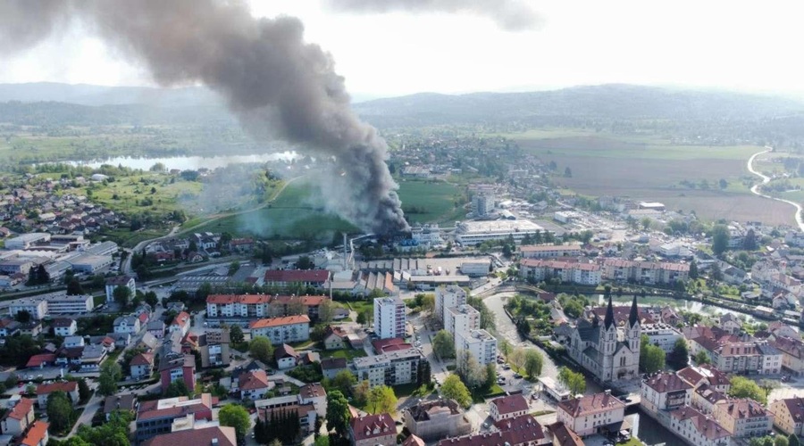 Melamin po tragediji: zaposleni na čakanju, glavna dejavnost bo zagnana komaj čez leto in pol ... (foto: STA)