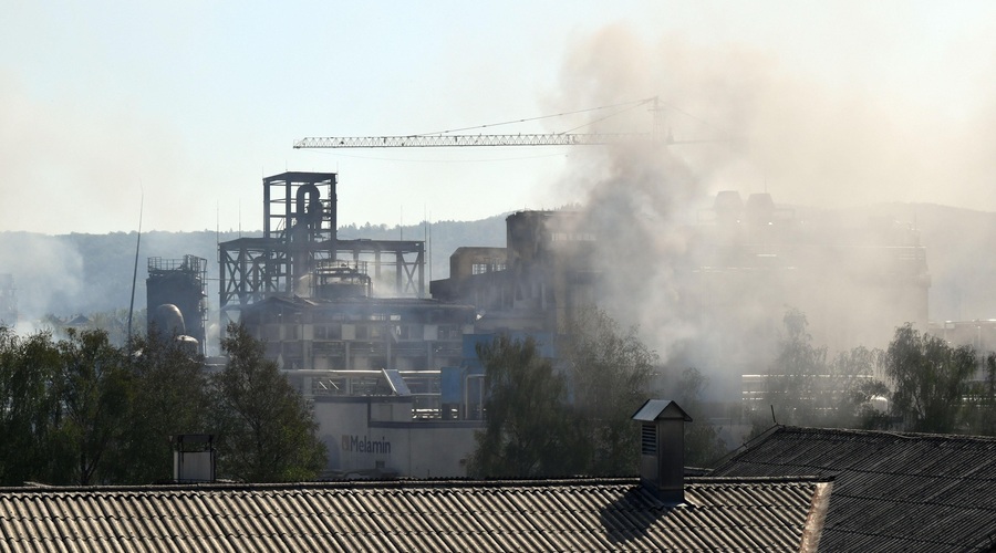 Eksplozija v tovarni Melamin: nesreči botrovalo več dejavnikov (foto: Bobo)