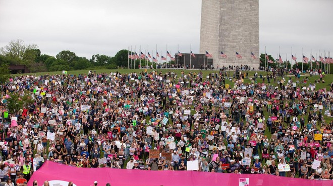 Američani na nogah: "Protestiramo, da nas bodo jasno slišali." (foto: Profimedia)