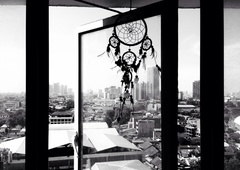 Jasnovidka s TikToka razkrila, kaj nam sporočajo sanje: »V sanjah padate? Prevzemite nadzor!«