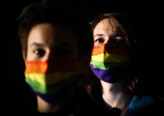 Visoki predstavniki EU odločno v boj proti homofobiji