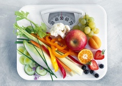 Slovenski strokovnjak za prehrano razkriva 7 razlogov, zakaj nekateri težko shujšajo