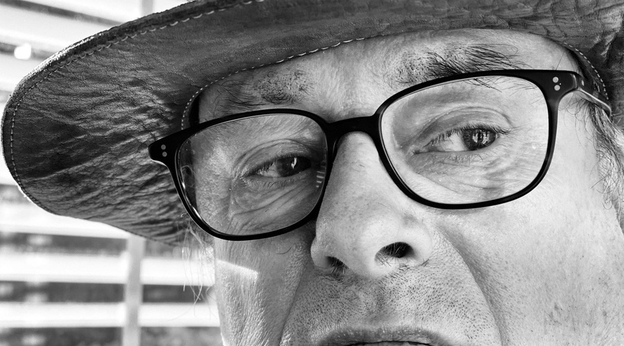 Gojmir Lešnjak - Gojc: "Ponosni smo lahko, da smo Slovenci. Da smo en zelo ustvarjalen narod." (foto: Osebni arhiv Gojmir Lešnjak - Gojc)