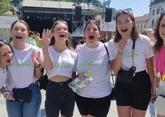 VIDEO: Poglejte, kako so se po dolgih dveh letih na sončen petek ZABAVALI naši dijaki