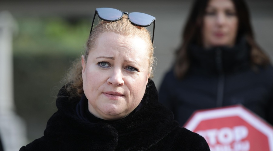 Nasilje v družini ostaja skrit problem: "Prijavljeni problemi so le vrh ledene gore." (foto: Bobo/Saša Despot)