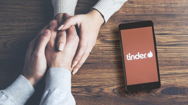 Ljubezen in Tinder? Bolj sta kompatibilna, kot si mislite.