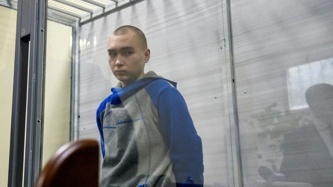 21-letni vojak za vojne pokole pred roko pravice: so ga obsodili na dosmrtno zaporno kazen? (foto: Twitter/posnetek zaslona)