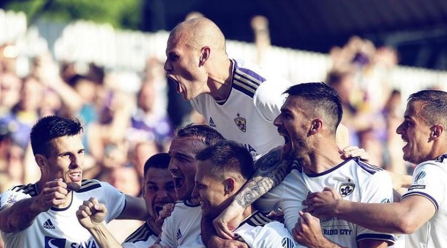 Naslov prvaka Maribora ni čist? Komu gre uspeh Štajercev v nos? (foto: Instagram/NK Maribor)