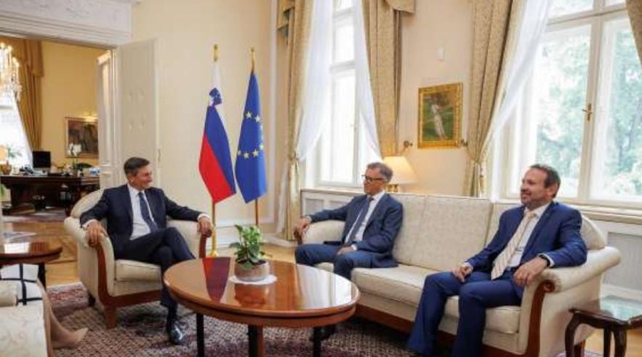 Ne samo Italijani, tudi Madžari podpirajo Goloba (foto: STA)