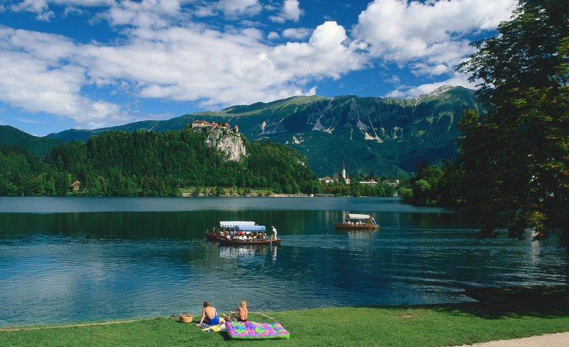 Je angleška turistka z vprašanjem zgrešila bistvo Slovenije: "Prihajam prvič, je to tam pomembno?"
