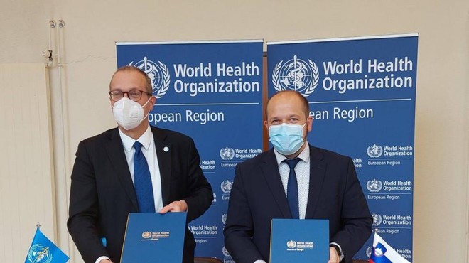 Minister v odhodu na Svetovni zdravstveni skupščini podpisal še dokument o zdravju (foto: Ministrstvo za zdravje)