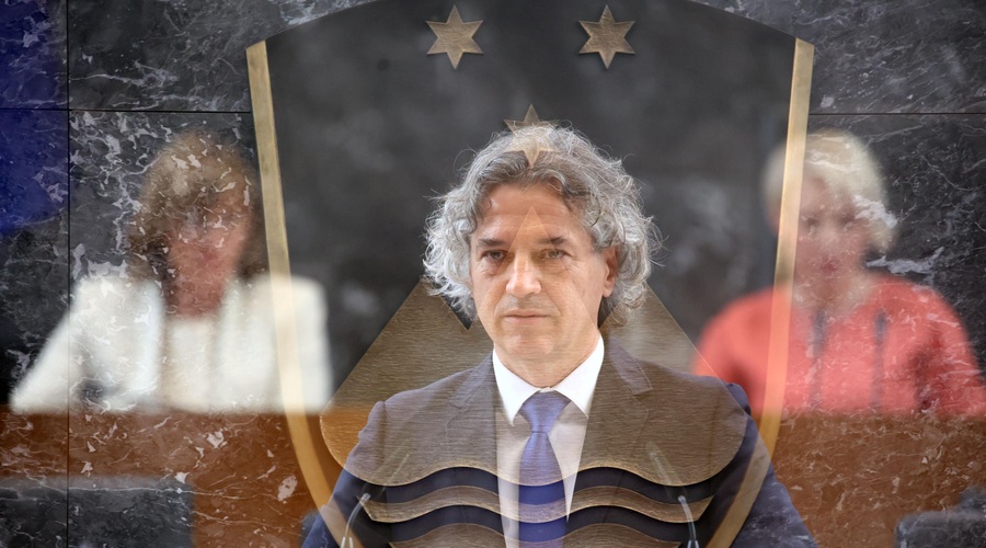 Državni zbor odloča o bodočem mandatarju Robertu Golobu (foto: Bobo)
