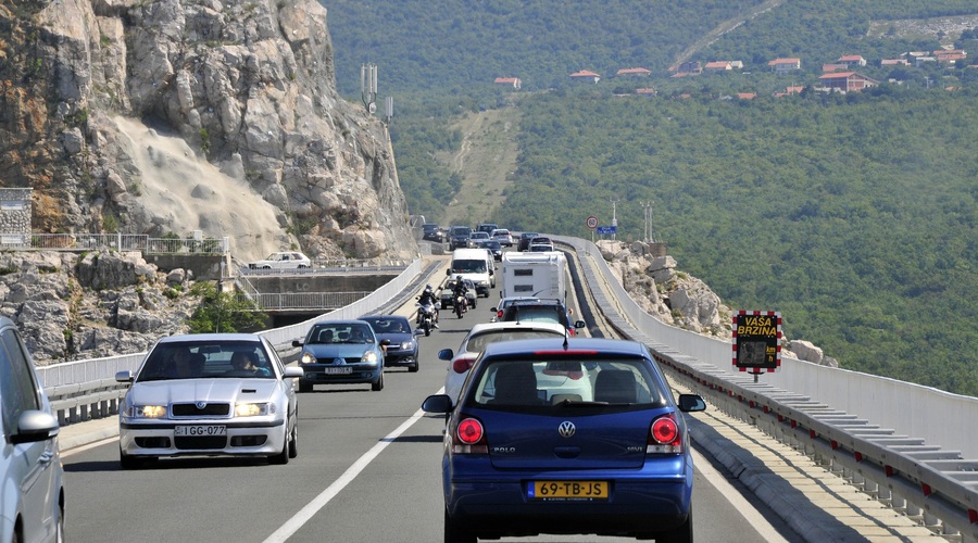 Zgradili bodo nov most na med Slovenci priljubljeni otok Krk: imel bo kar dve etaži! (Poglejte, kdaj bo zgrajen) (foto: Bobo)