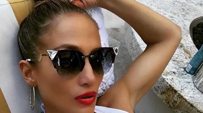 J. Lo se enostavno ne stara: tik pred poletjem osupnila z novimi vročimi fotografijami (foto: Profimedia)