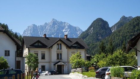 Se je Kranjski gori obrestovala uvedba plačljivega parkirnega režima?