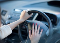 Srhljivo! Na avtocesti oseba vozila v napačno smer