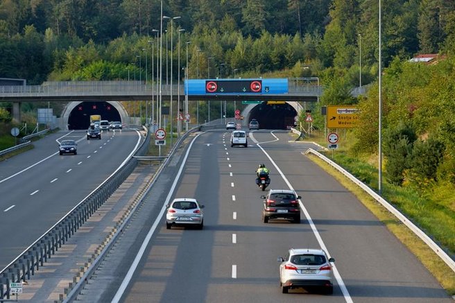 Zadnji del zgodbe: Predor Šentvid se dokončuje, a prinaša popolno prometno preureditev