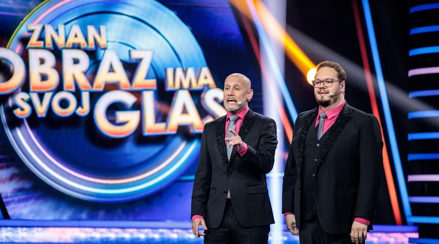 Peter Poles in Sašo Stare v ZADREGI: sta pokvarila zaključek šova Znan obraz ima svoj glas? (foto: POP TV)