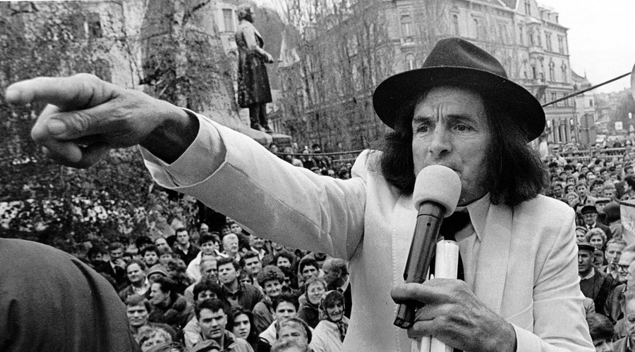 Se še spomnite Ivana Krambergerja, ki je bil ustreljen pred 30 leti? (foto: Bobo)