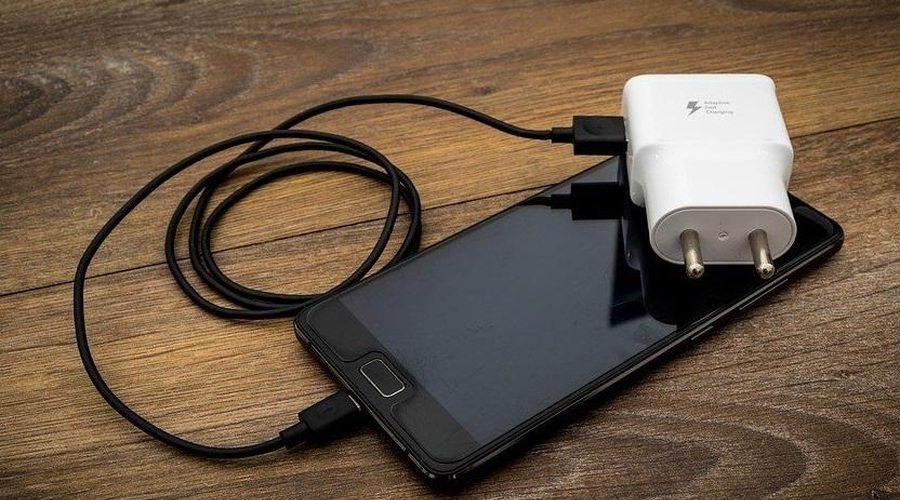 Prihaja NOVOST za vse lastnike elektronskih naprav: življenje bo veliko lažje! (foto: Profimedia)