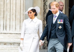 FOTO: Imamo jo! Meghan Markle in princ Harry objavila NOVO fotografijo svoje hčerke Lilibet