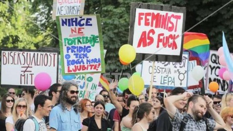 Parada ponosa: kje se bodo sprehodili udeleženci, med katerimi so tudi znani politiki?