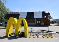 Poglejte, s čim so Rusi zamenjali McDonald's