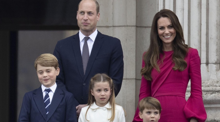 Odločitev je padla: William, Kate in njuni otroci zapuščajo Kensingtonsko palačo (foto: Bobo)