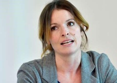 Ana Dolinar Horvat v bran svojemu očetu